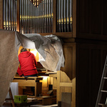 Polieren im Mariendom