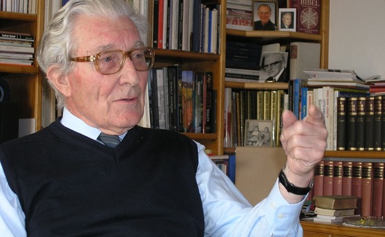 Günter Rombold