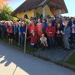 Start bei der Dorfkapelle in Straßham